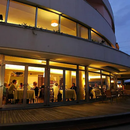 Royal Savoy - Ocean - Savoy Signature 酒店