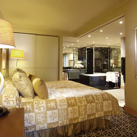 Royal Savoy - Ocean - Savoy Signature 5*