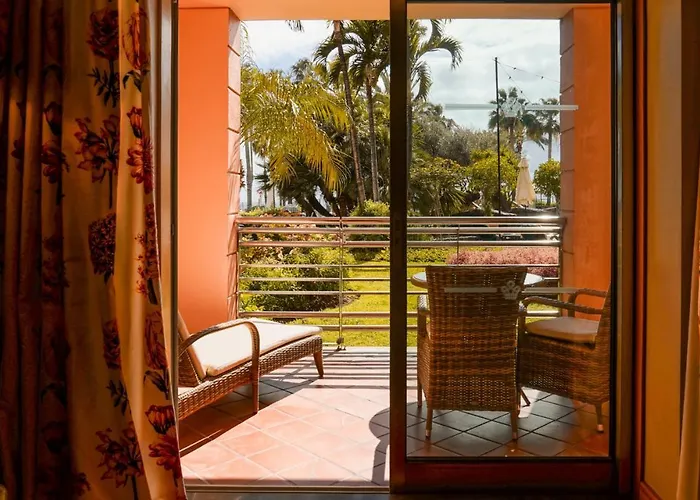 Royal Savoy - Ocean - Savoy Signature