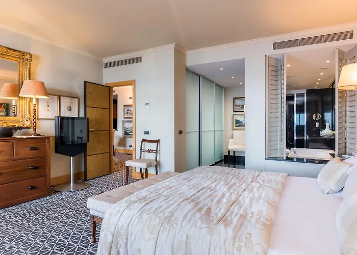 Royal Savoy - Ocean - Savoy Signature Hotel Funchal (Madeira)