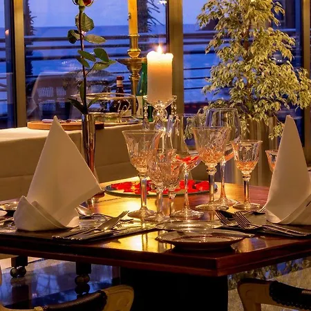 Royal Savoy - Ocean - Savoy Signature Hotel Funchal (Madeira)