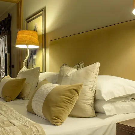 Royal Savoy - Ocean - Savoy Signature 5*